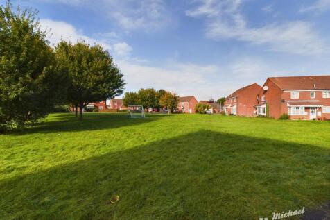 CAM02538G0-PR0102-STILL009