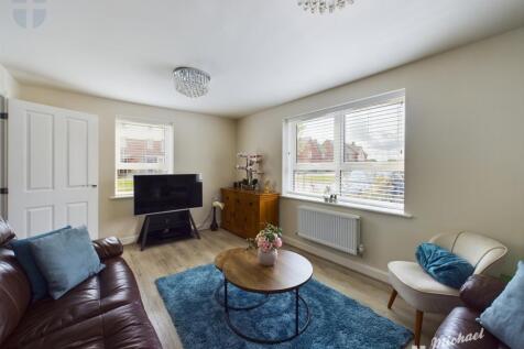 CAM03852G0-PR0040-STILL008