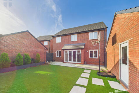 CAM03852G0-PR0473-STILL016