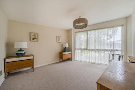 1369760-29-68f628...