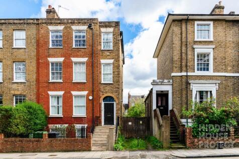 Bedford Road Gate