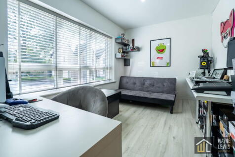 Property Image 43