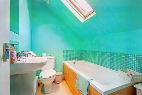 Bathroom Second Floor
