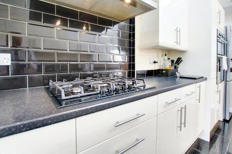 Fitted Kitchen