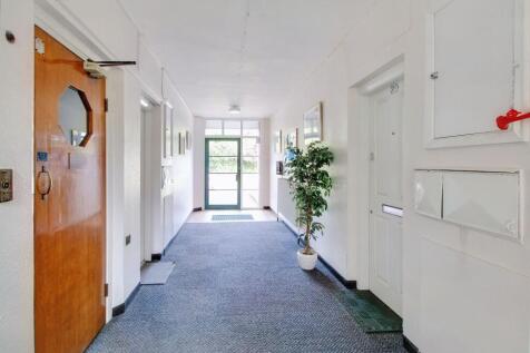 Building Hallway