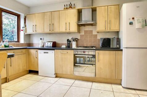 Open-Plan Kitchen Diner &amp; Rear Sitting Room