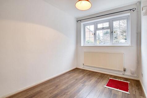 Sitting Room/ Bedroom Four