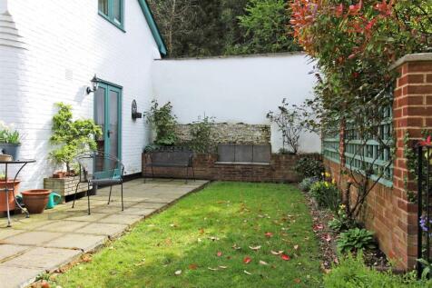 3 Dairy Cottages, Stockbridge - South Facing Garde