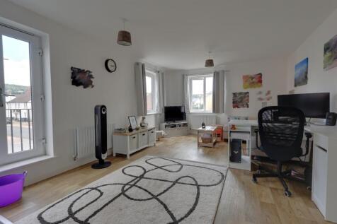 Property Image 8