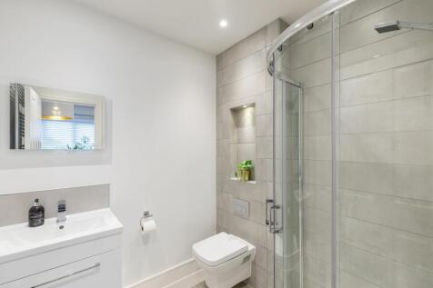 En-suite shower room