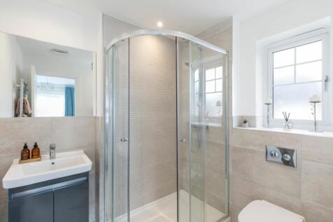 Master en-suite