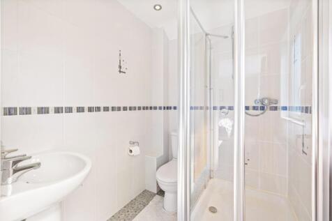 Master en-suite