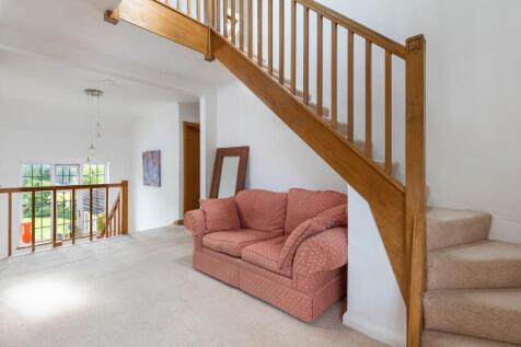 First floor landing