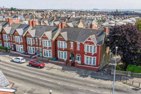 Gladstone Road