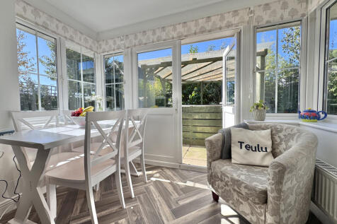 Breakfast room
