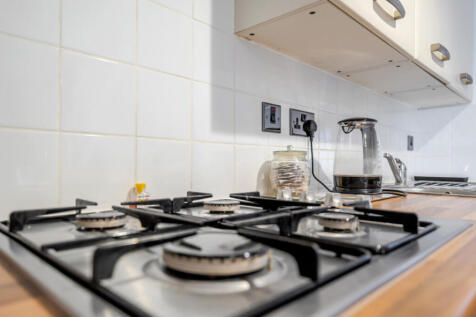 1369917-6-68f241b...