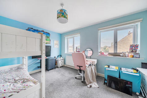 1369877-15-690a02...