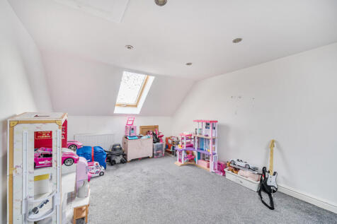 1369877-10-690a01...