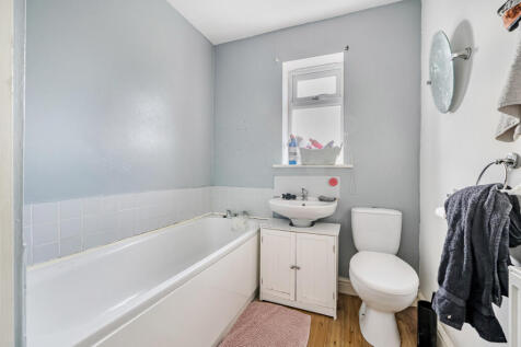 1369877-13-690a01...