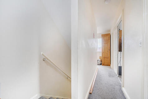 1369877-12-690a01...