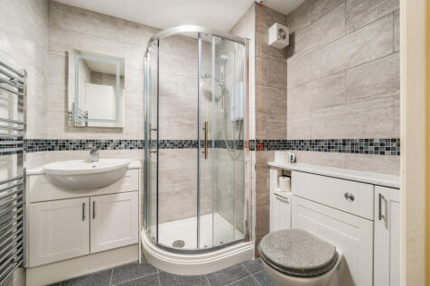 1386019-5-692ebdd...