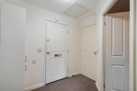 1386019-3-692ebd9...