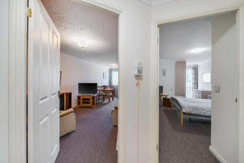 1386019-4-692ebdc...