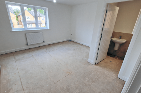 Bedroom 1 &#43; En-Suite