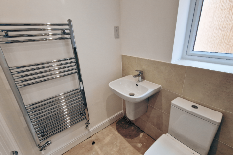 En-Suite Image 2