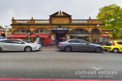 Barons Court Undergr