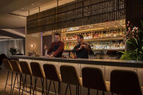 cocktail bar.jpg