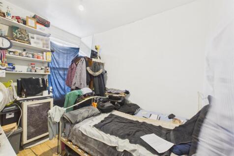 CAM02700G0-PR0346-STILL016.jpg