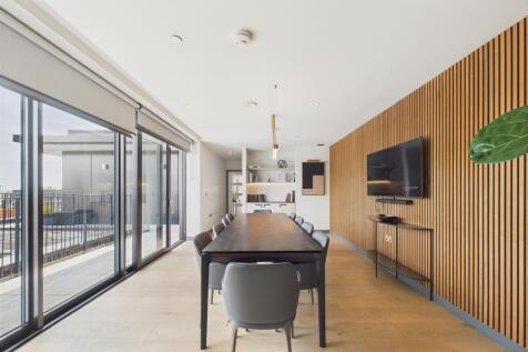 Meeting Room.jpg