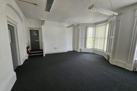 d14ae c3a0000d551f0bdf38.jpg