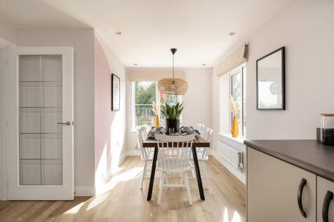 The open-plan kitchen/diner creates a sociable space