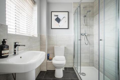 A modern en suite shower room