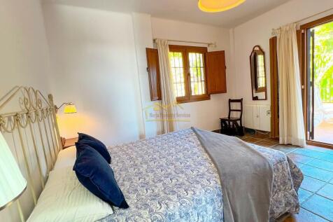 Property Image 39