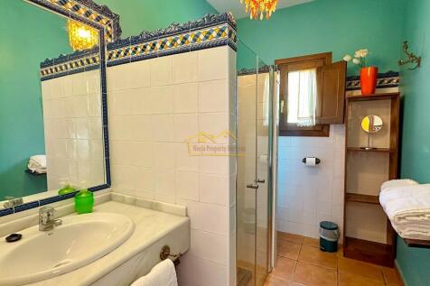 Property Image 38