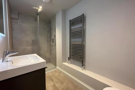 Bedroom 5 En Suite