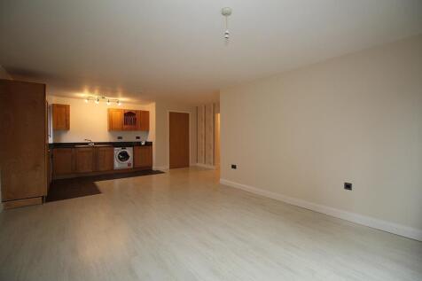 Living Area / Kitche