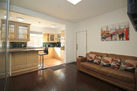 Living Area (Shared)
