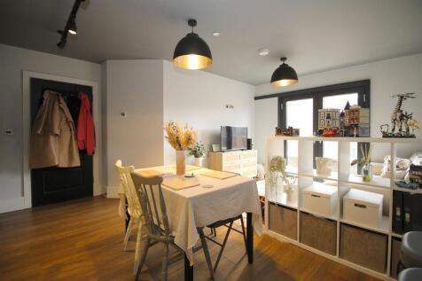 Lounge / Diner