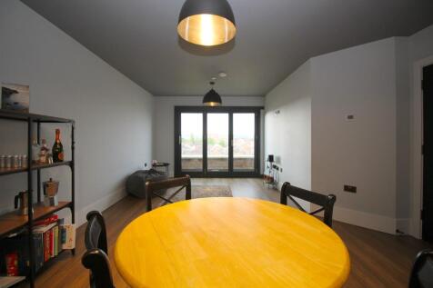 Lounge / Diner
