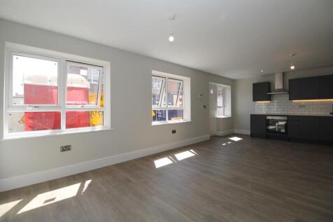 Kitchen / Lounge