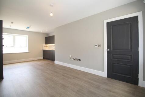 Kitchen / Lounge