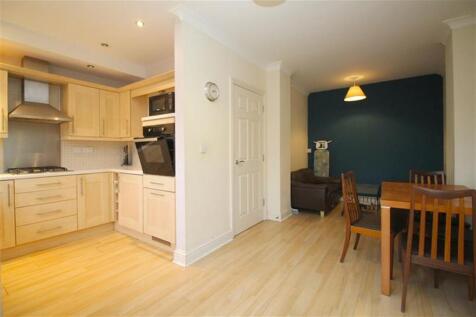 Kitchen / Lounge