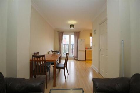 Kitchen / Lounge