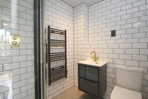 Ensuite Shower Room