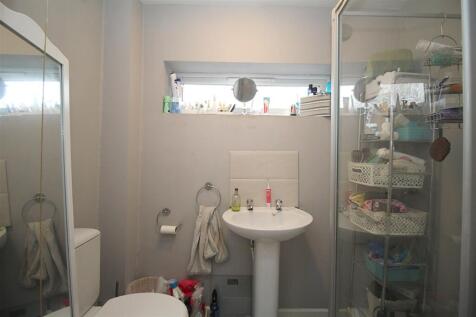 Ensuite shower room