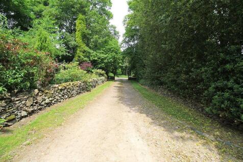 Gated driveway (shar